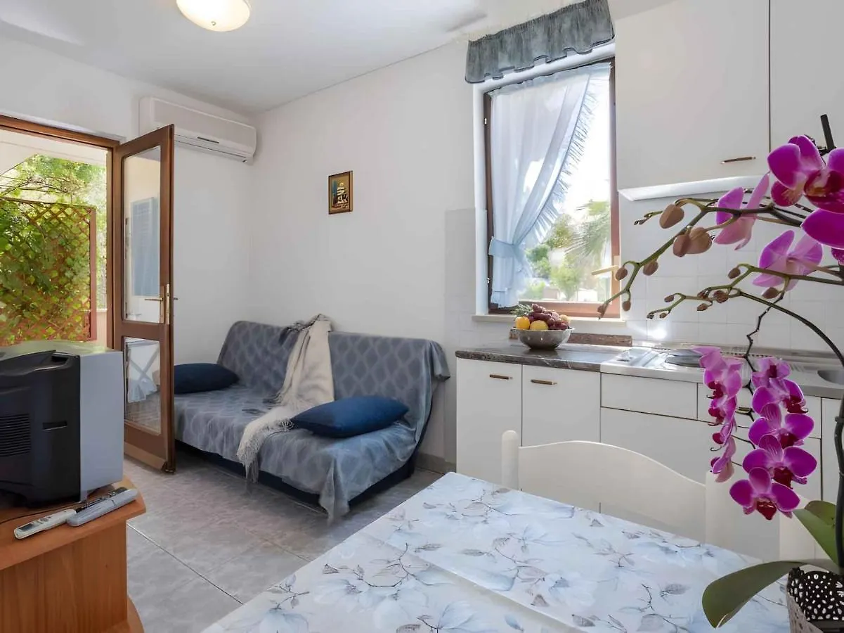 Apartments In Tar/Porec - Istrien 42546 Tar-Vabriga
