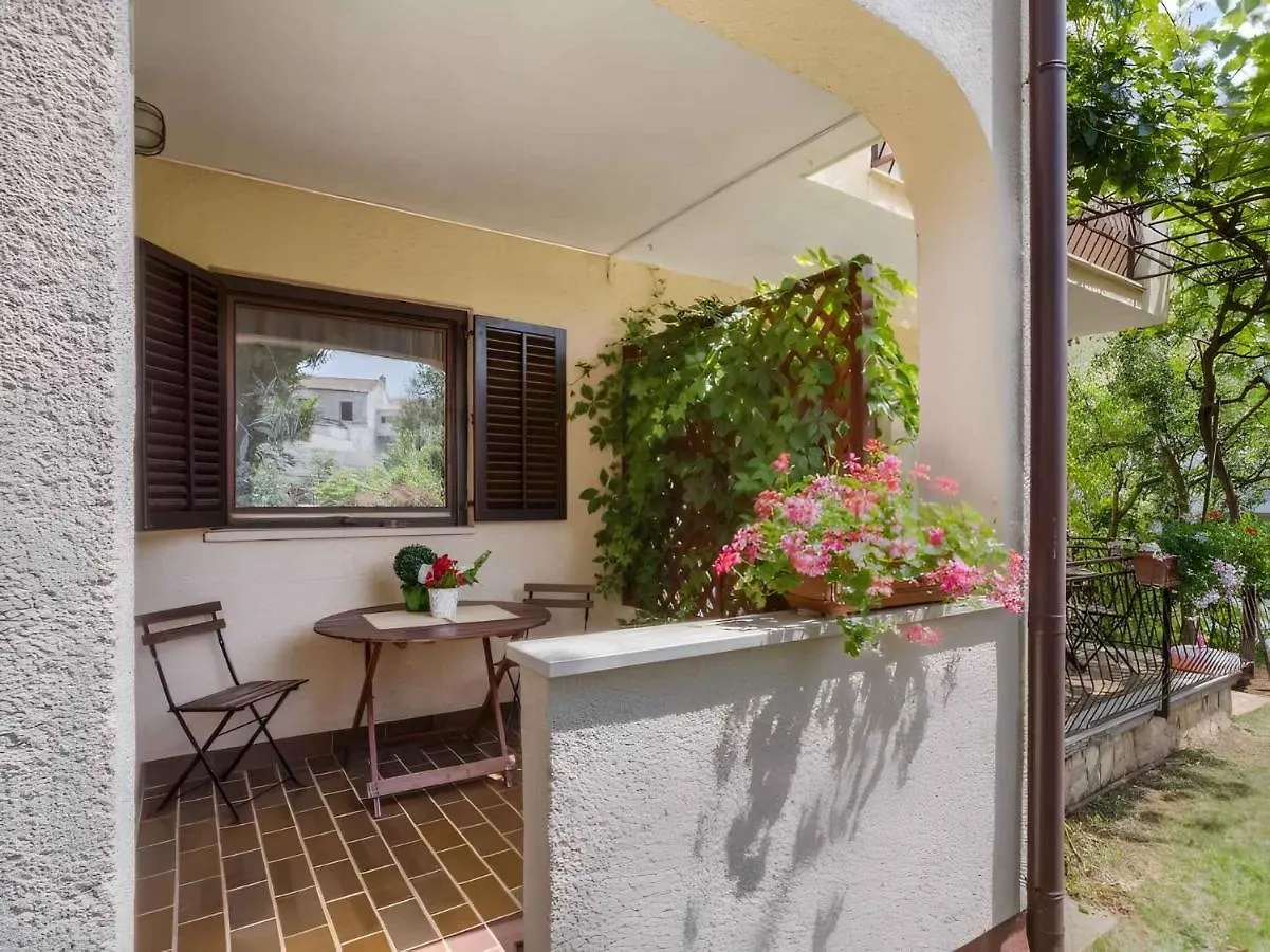 Apartments In Tar/Porec - Istrien 42546 Tar-Vabriga Croatia