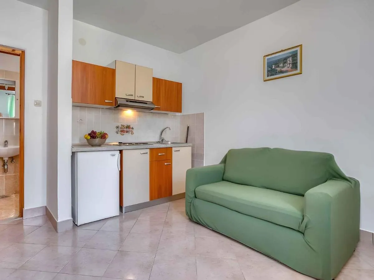 Apartments In Tar/Porec - Istrien 42546 Tar-Vabriga
