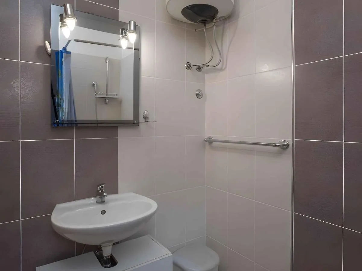Apartments In Tar/Porec - Istrien 42546 Tar-Vabriga Croatia
