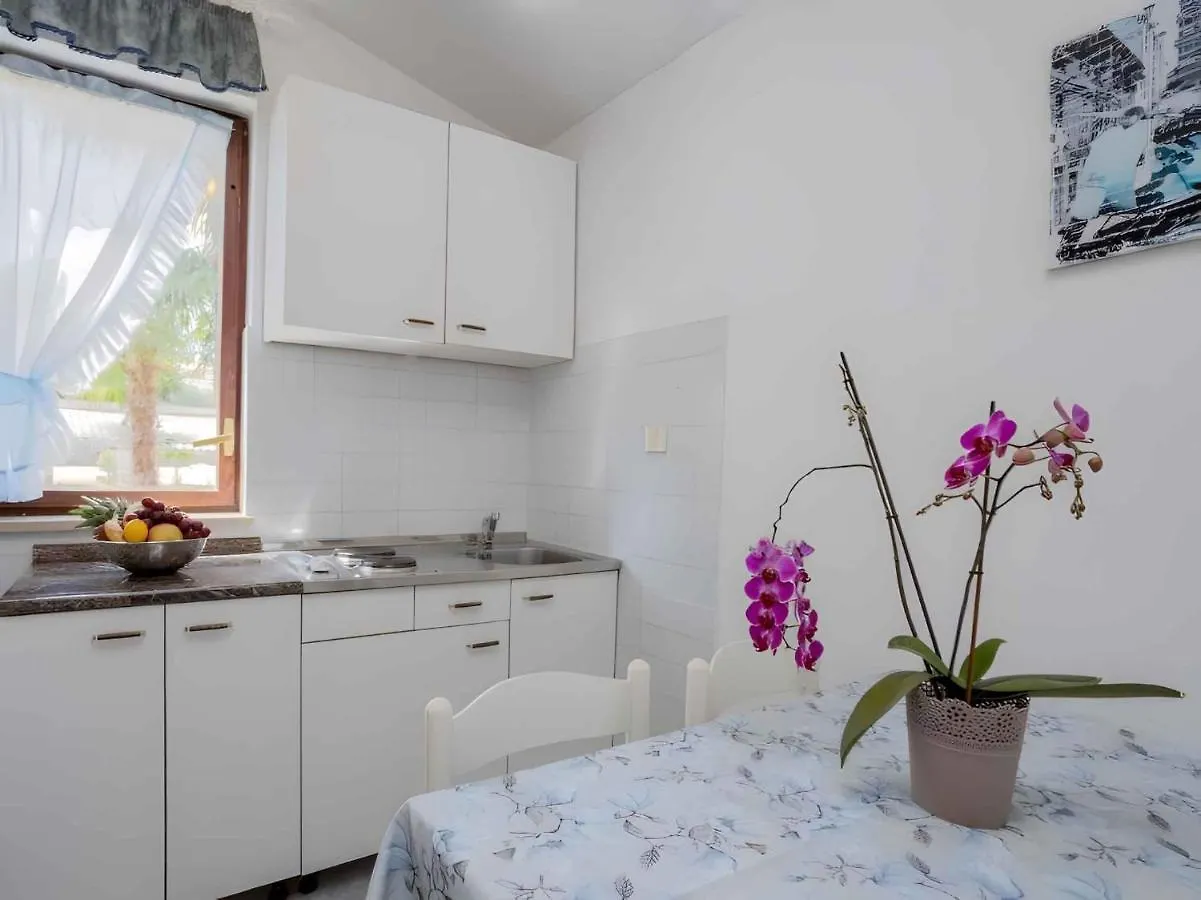 Apartments In Tar/Porec - Istrien 42546 Tar-Vabriga